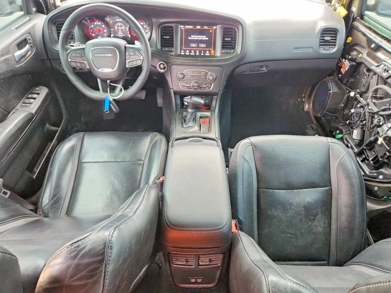 Dodge Charger, снимка 8 - Автомобили и джипове - 56689552