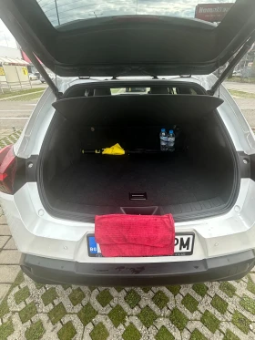 Lexus UX 250h няма, снимка 2