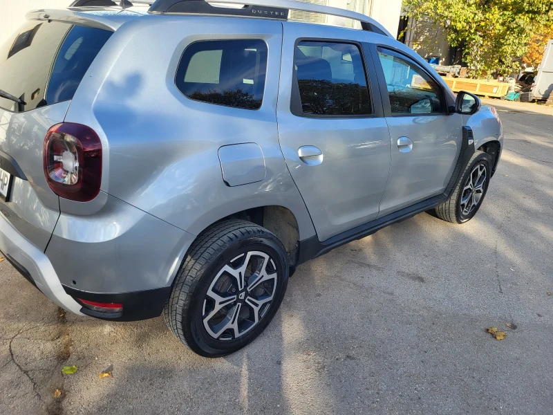 Dacia Duster 1, 5 dci, снимка 4 - Автомобили и джипове - 47840739