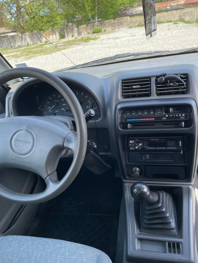 Suzuki Vitara 1, 6 16 v, снимка 8 - Автомобили и джипове - 51785039