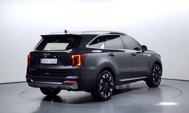 Kia Sorento Gasoline 2.5T 2WD Signature, снимка 2 - Автомобили и джипове - 52108991