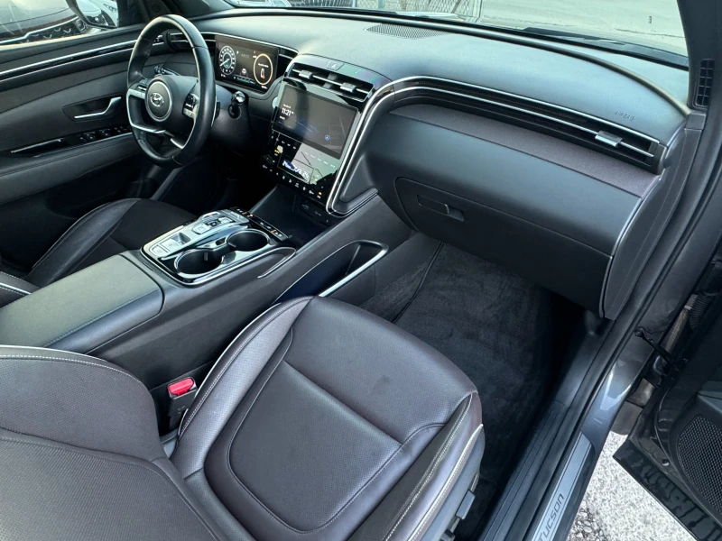 Hyundai Tucson 2.0 ! 2WD ! Inspiration !, снимка 11 - Автомобили и джипове - 52816696