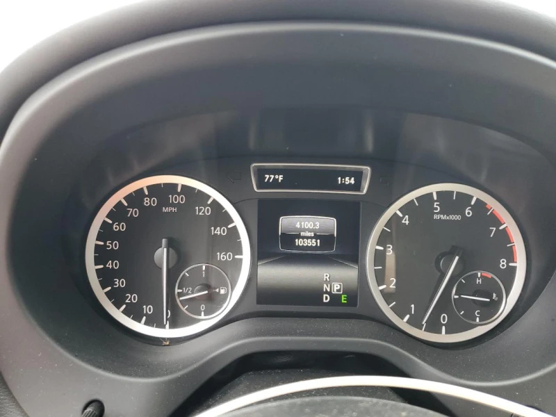 Infiniti QX30, снимка 9 - Автомобили и джипове - 52963756