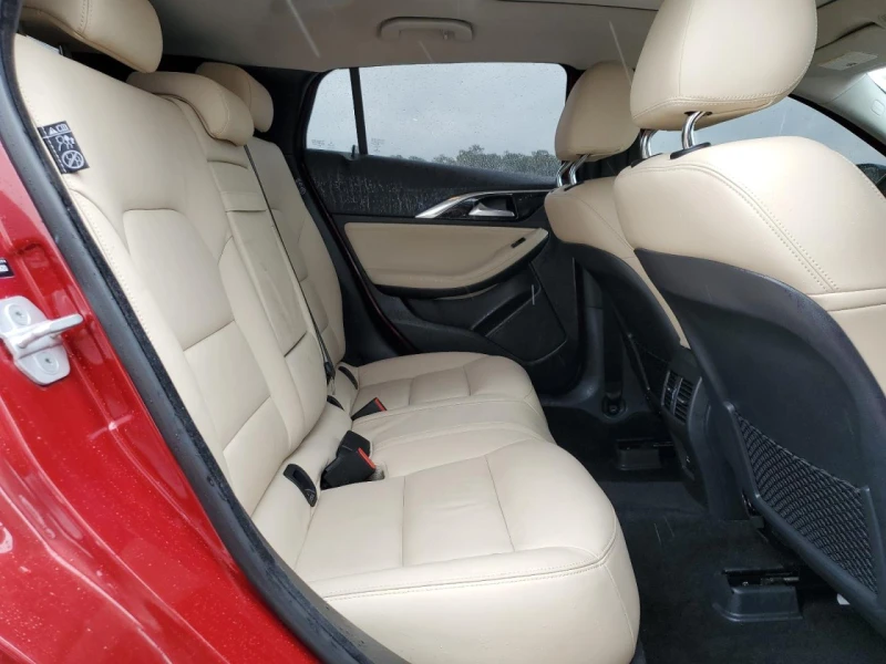 Infiniti QX30, снимка 11 - Автомобили и джипове - 52963756