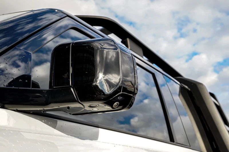 Land Rover Defender CARFAX* АВТОФИНАНСИРАНЕ* БЕЗ ПЪРВОНАЧАЛНА ВНОСКА* , снимка 3 - Автомобили и джипове - 52902338