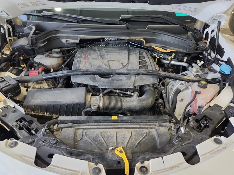 Alfa Romeo Stelvio Ti Sport* Distronic* Harman/Kardon* Пано* Подгрев*, снимка 13 - Автомобили и джипове - 53431231