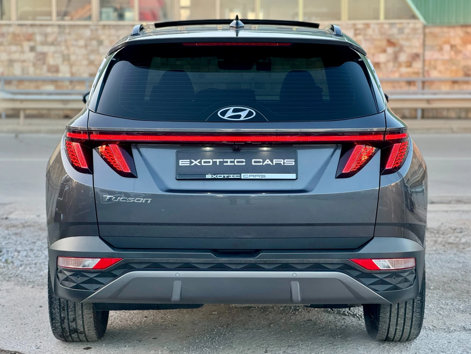 Hyundai Tucson 2.0 ! 2WD ! Inspiration ! - изображение 5