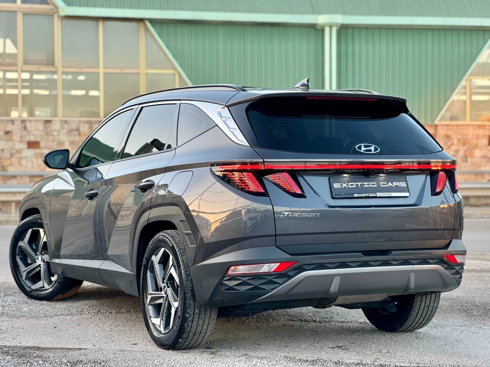 Hyundai Tucson 2.0 ! 2WD ! Inspiration ! - изображение 6