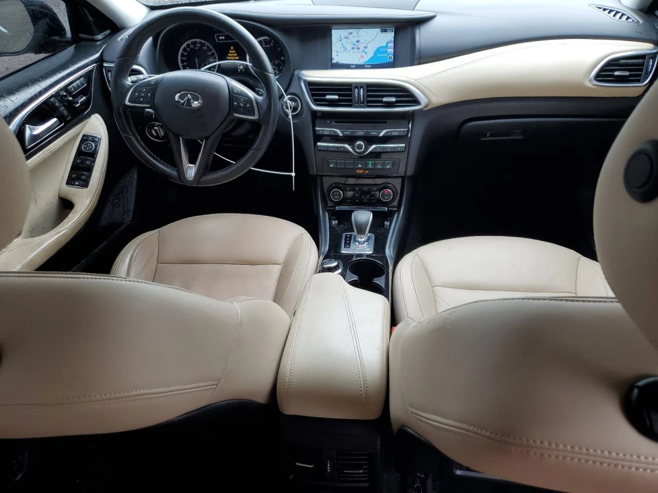 Infiniti QX30  - изображение 8