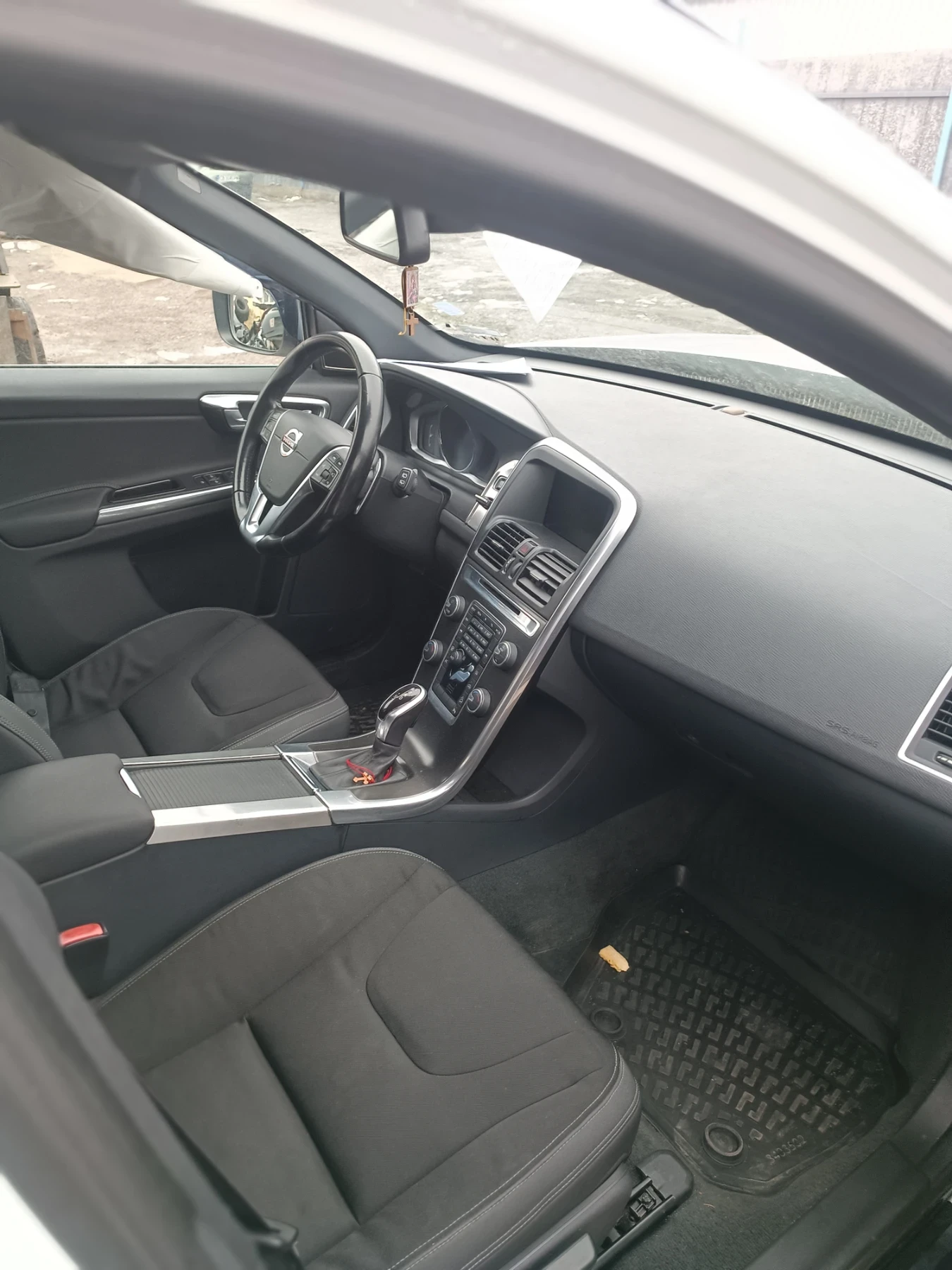 Volvo XC60 2.4 | Mobile.bg � ����������� 4