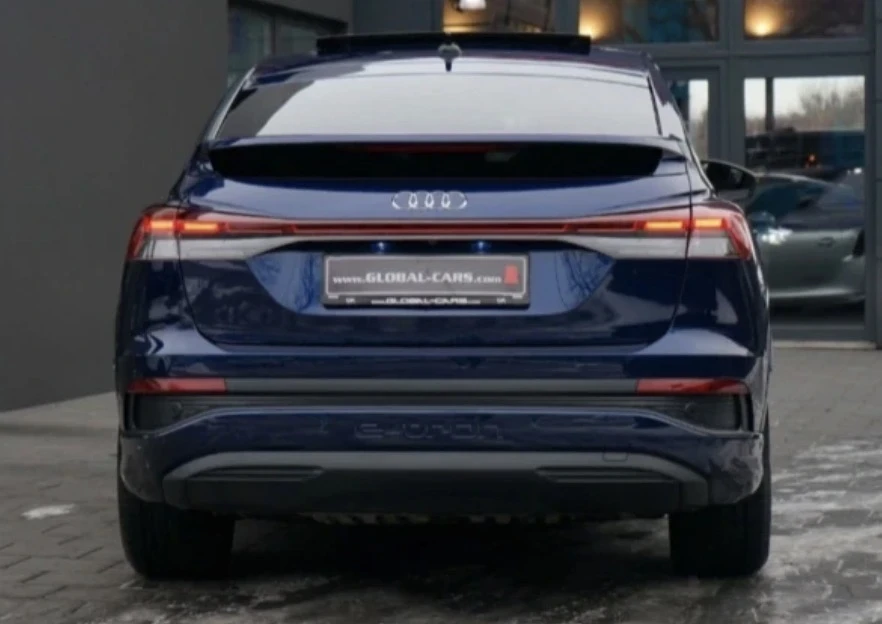 Audi Q4  E tron/Sportback Advanced/Pano/Kamera/ - изображение 4