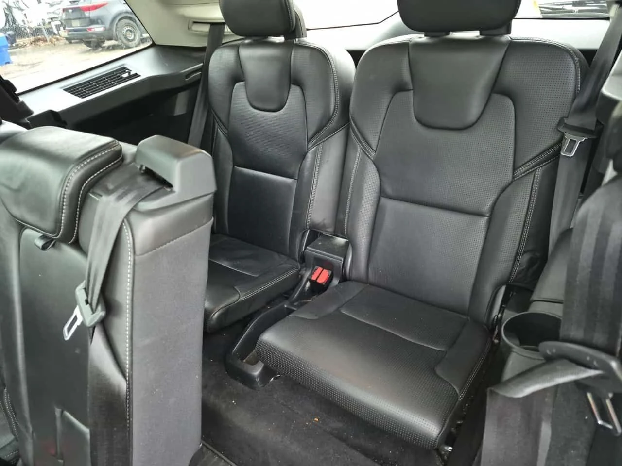 Volvo Xc90 * ПАНОРАМА* ПОДГРЕВ* ГЛАВНО ПРЕДСТАВИТЕЛСТВО* , снимка 14 - Автомобили и джипове - 54084665