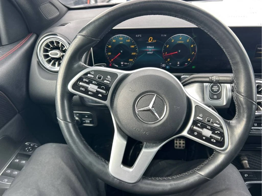 Mercedes-Benz GLB 250 | DISTRONIC | 360 | ПАНОРАМА | CARFAX | , снимка 13 - Автомобили и джипове - 54512879