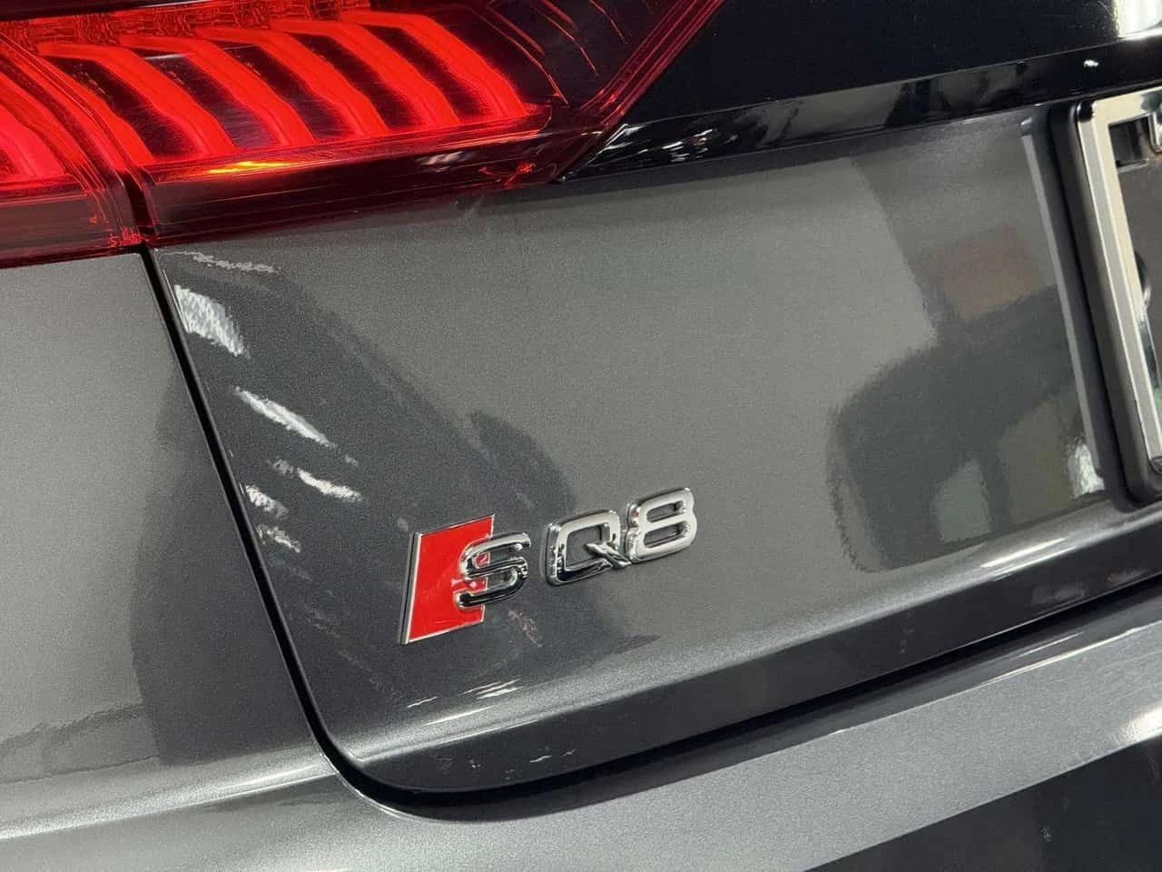 Audi SQ8 * quattro Premium Plus * CARFAX * ���� �� �� | Mobile.bg � ����������� 7