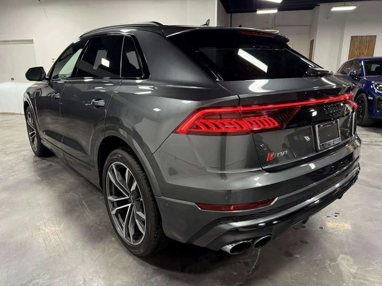 Audi SQ8 * quattro Premium Plus * CARFAX * ���� �� �� | Mobile.bg � ����������� 3