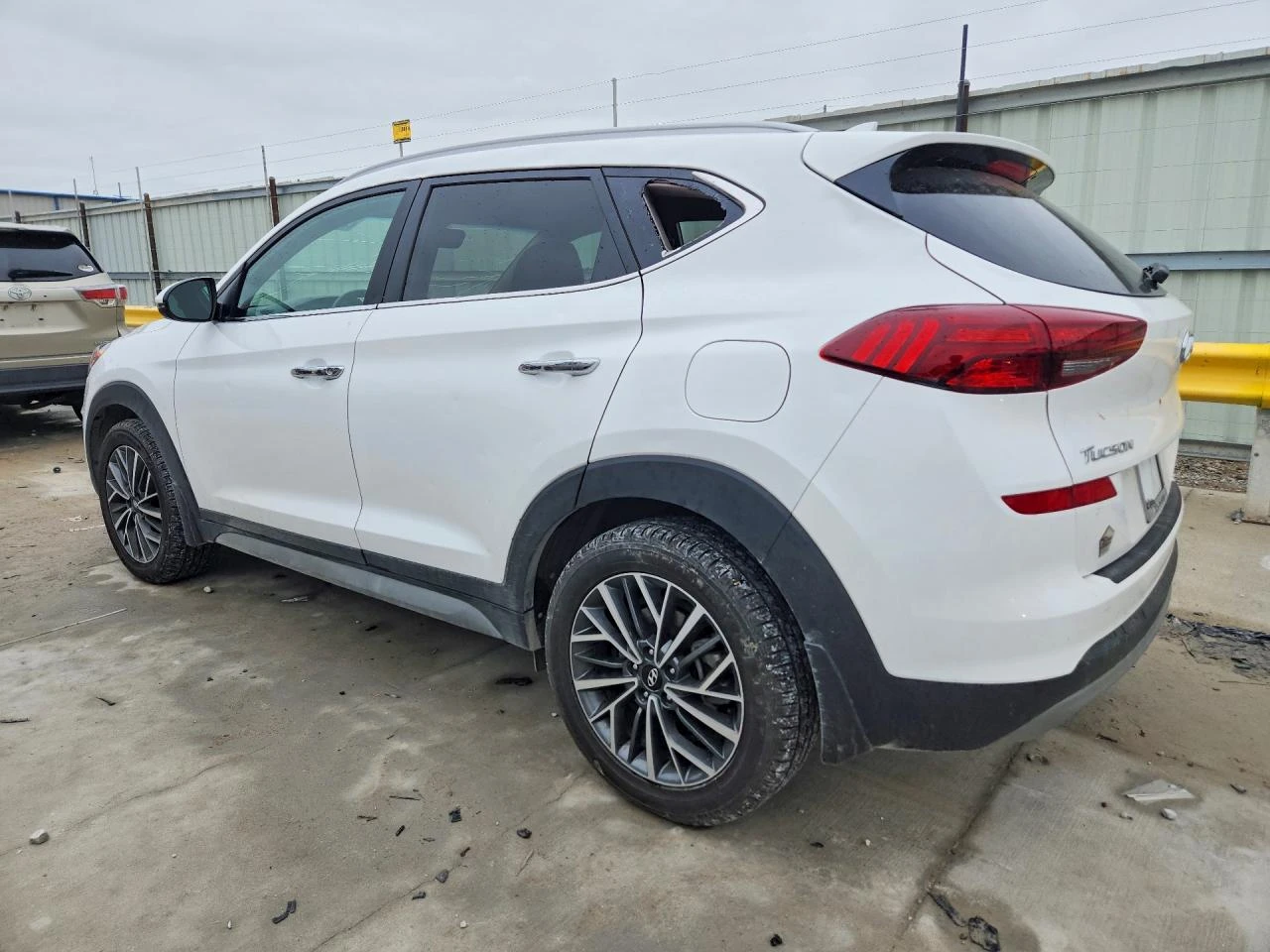 Hyundai Tucson 2.4l Limited, снимка 2 - Автомобили и джипове - 55092184