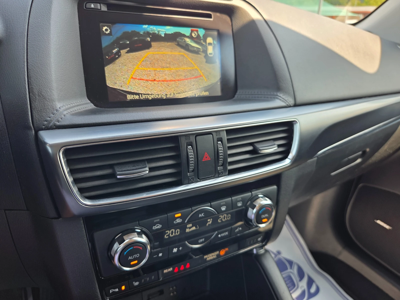 Mazda CX-5 2.5 192 PS Skyactiv Revolution AWD ШВЕЙЦАРИЯ, снимка 13 - Автомобили и джипове - 55298311