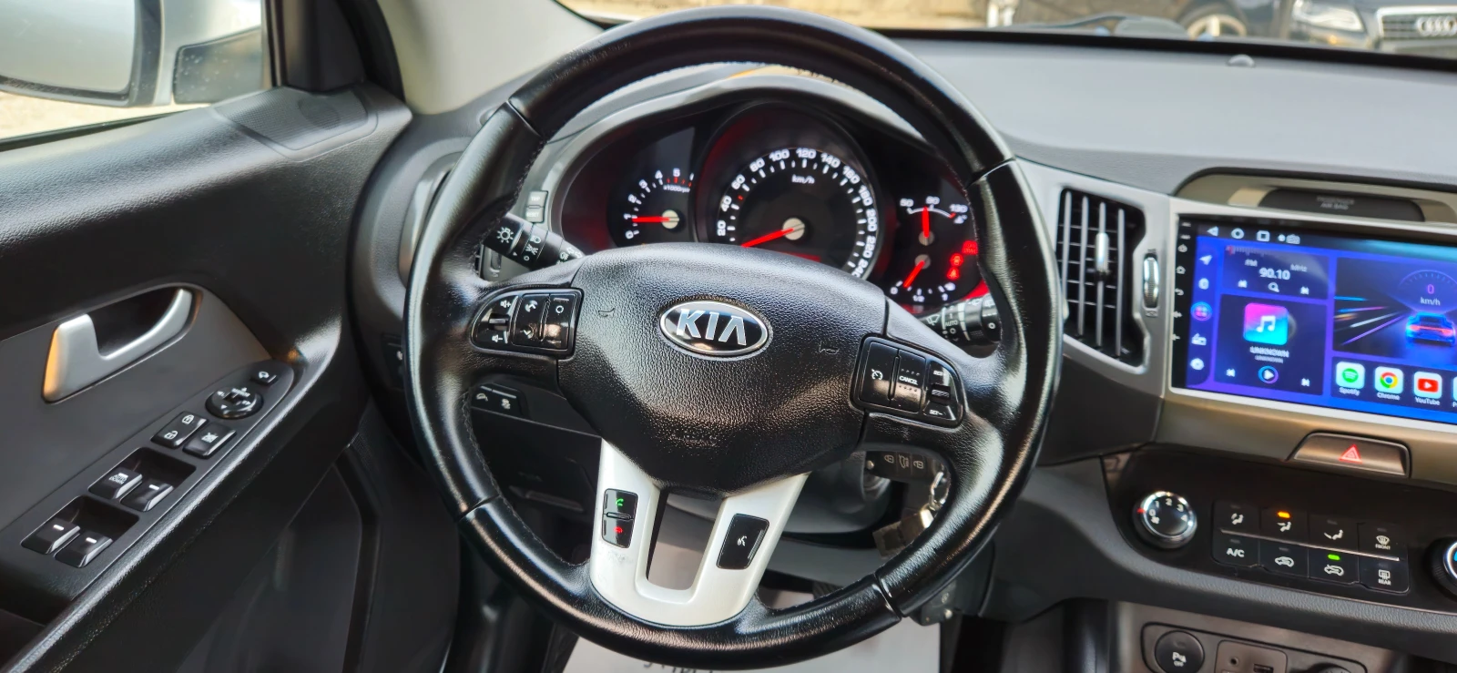 Kia Sportage 1, 7CRDi-116kс* 2014г* LED* ЕВРО5Б* НАВИ* КАМЕРА* , снимка 9 - Автомобили и джипове - 55423002