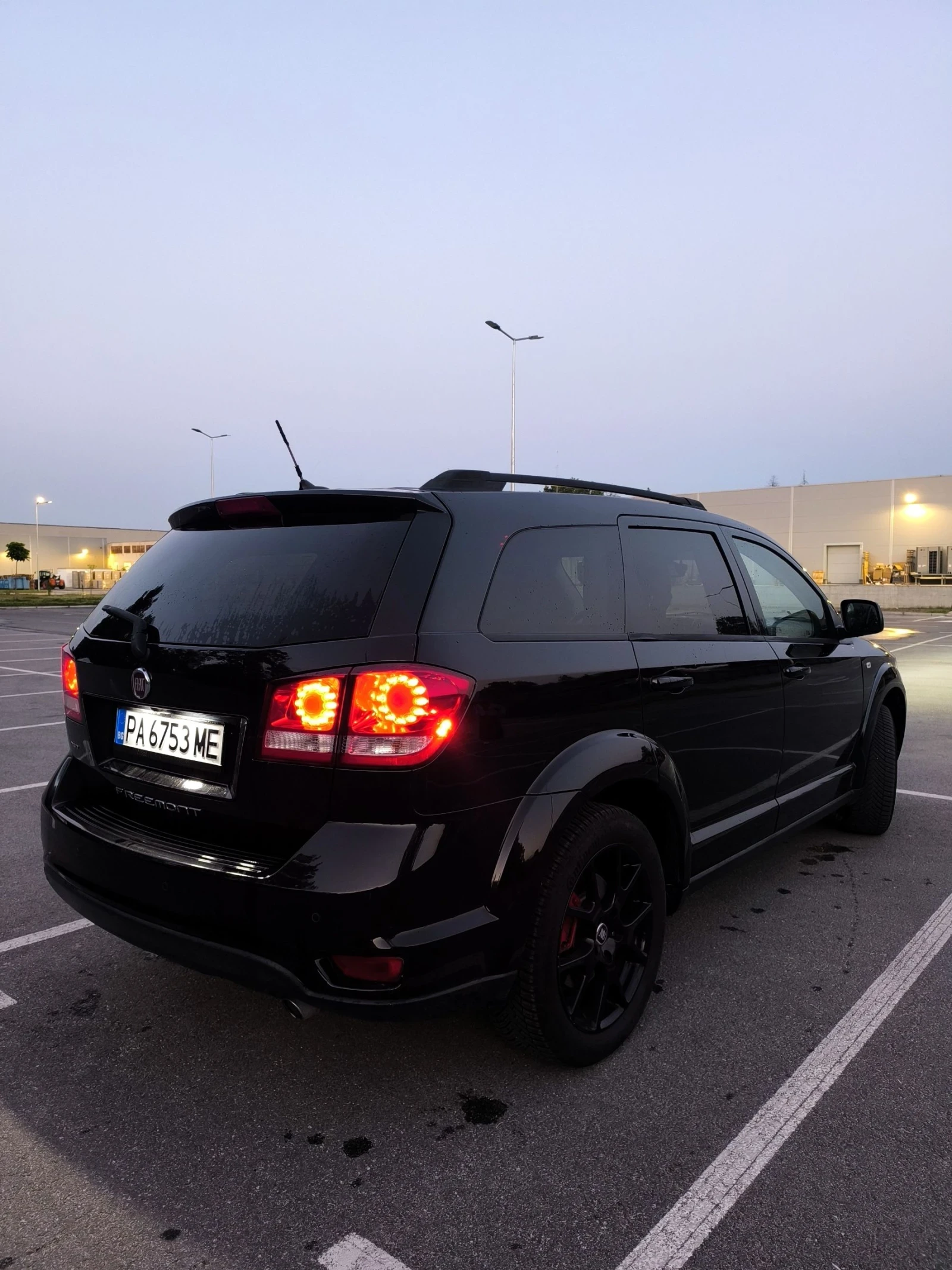 Fiat Freemont 2.0D* 170к.с.* AWD* 6+ 1* , снимка 4 - Автомобили и джипове - 55546253