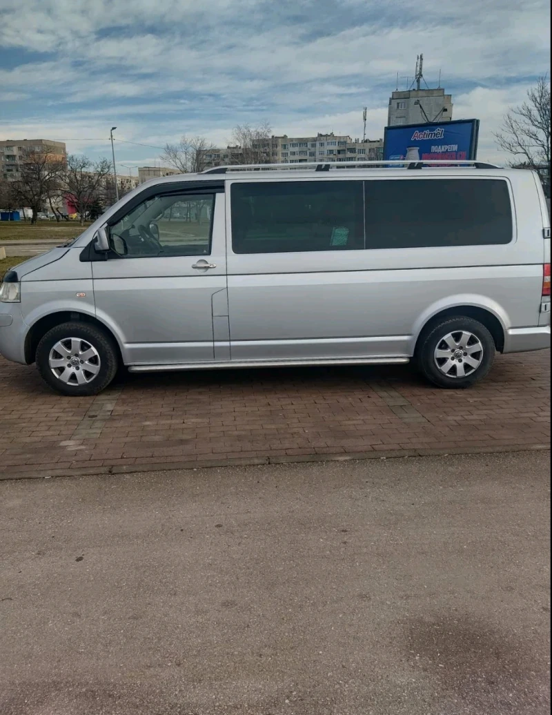 VW T5, снимка 3 - Бусове и автобуси - 47851524