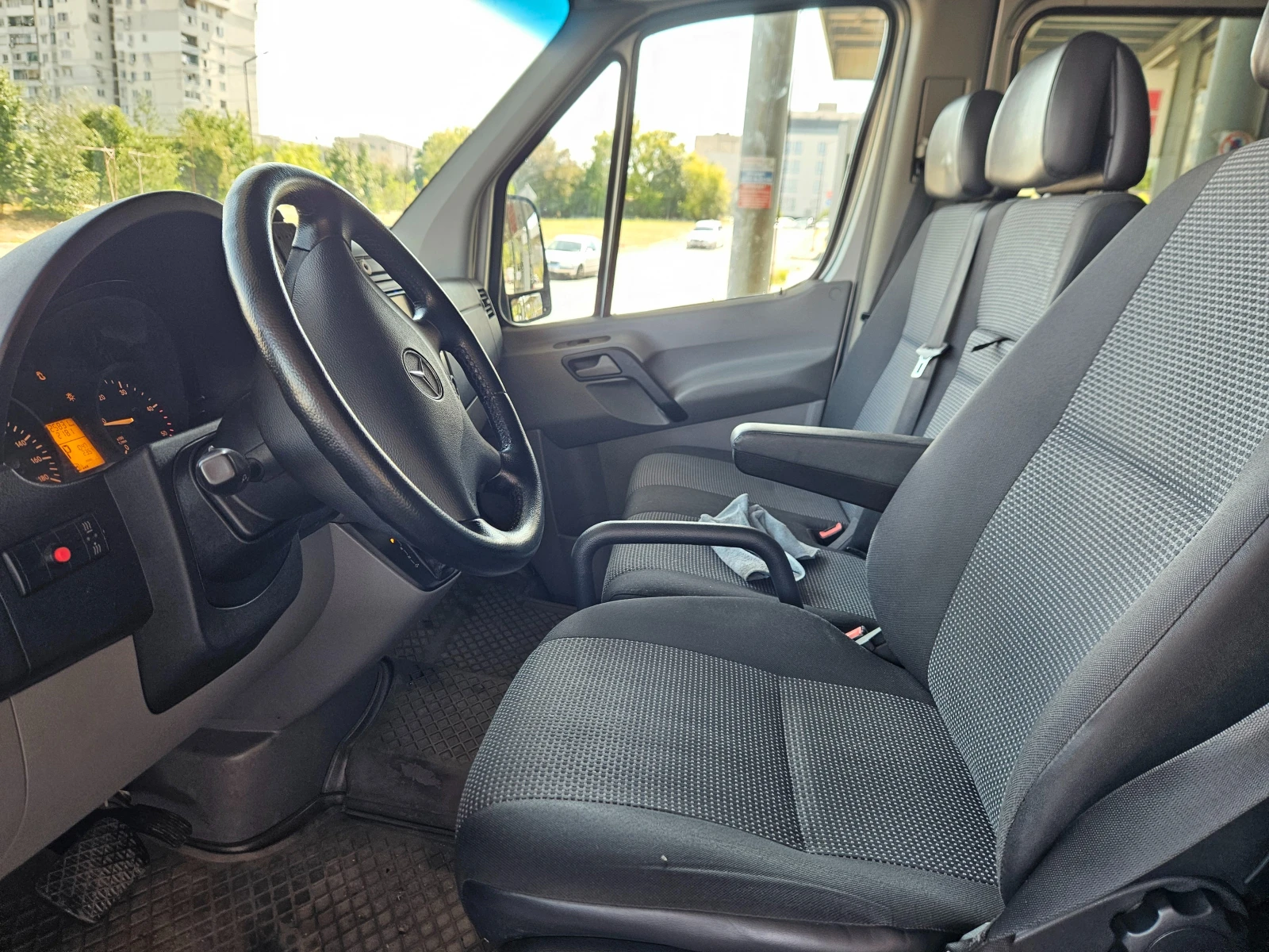 Mercedes-Benz Sprinter 315 8+ 1, снимка 8 - Бусове и автобуси - 55612927