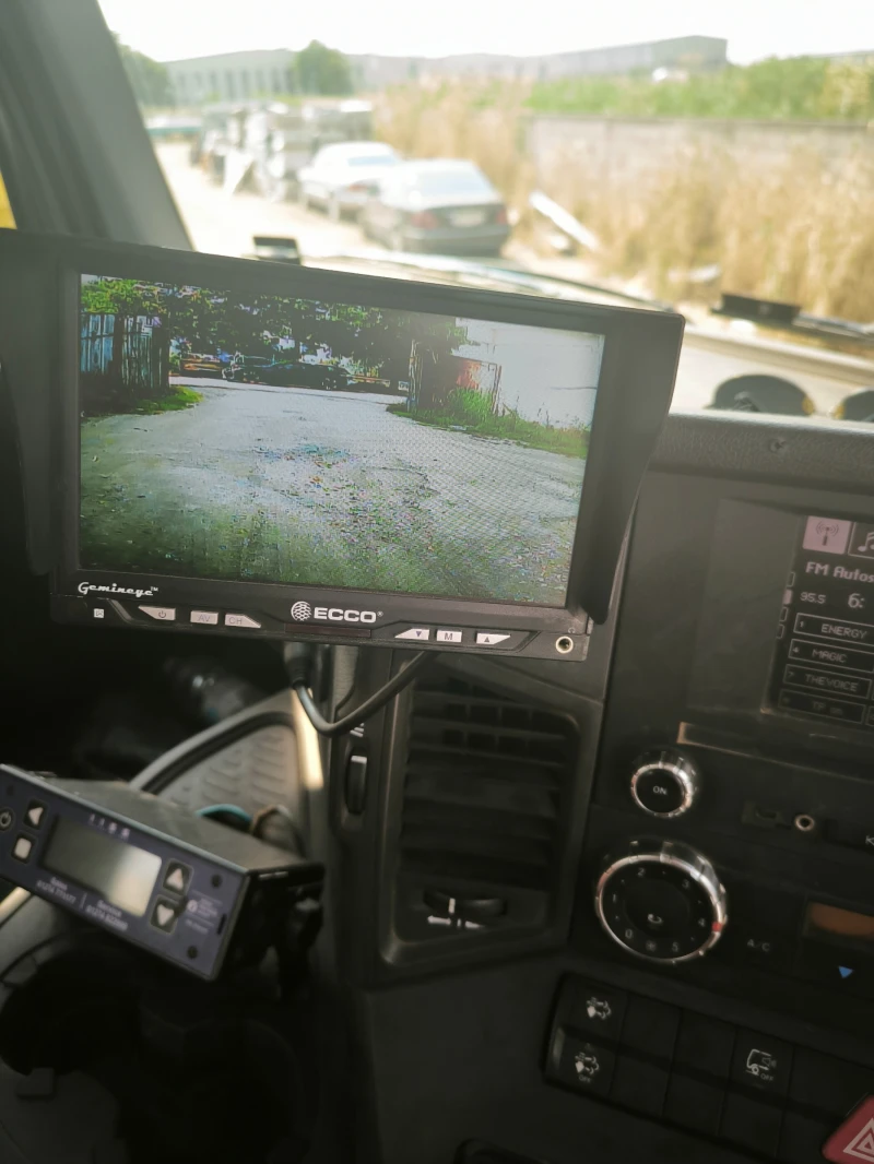 Mercedes-Benz Arocs, снимка 9 - Камиони - 51061203