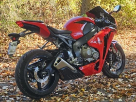 Honda Cbr 1000RR, снимка 4