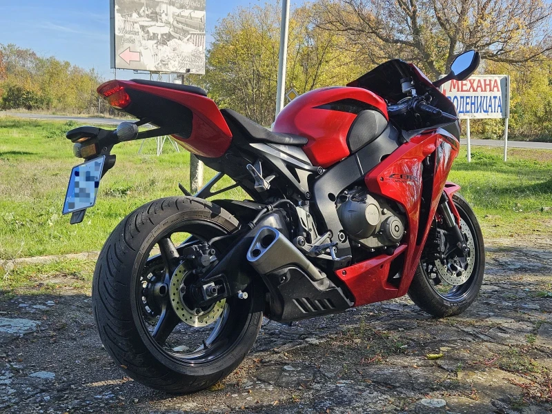 Honda Cbr 1000RR, снимка 8 - Мотоциклети и мототехника - 52268707
