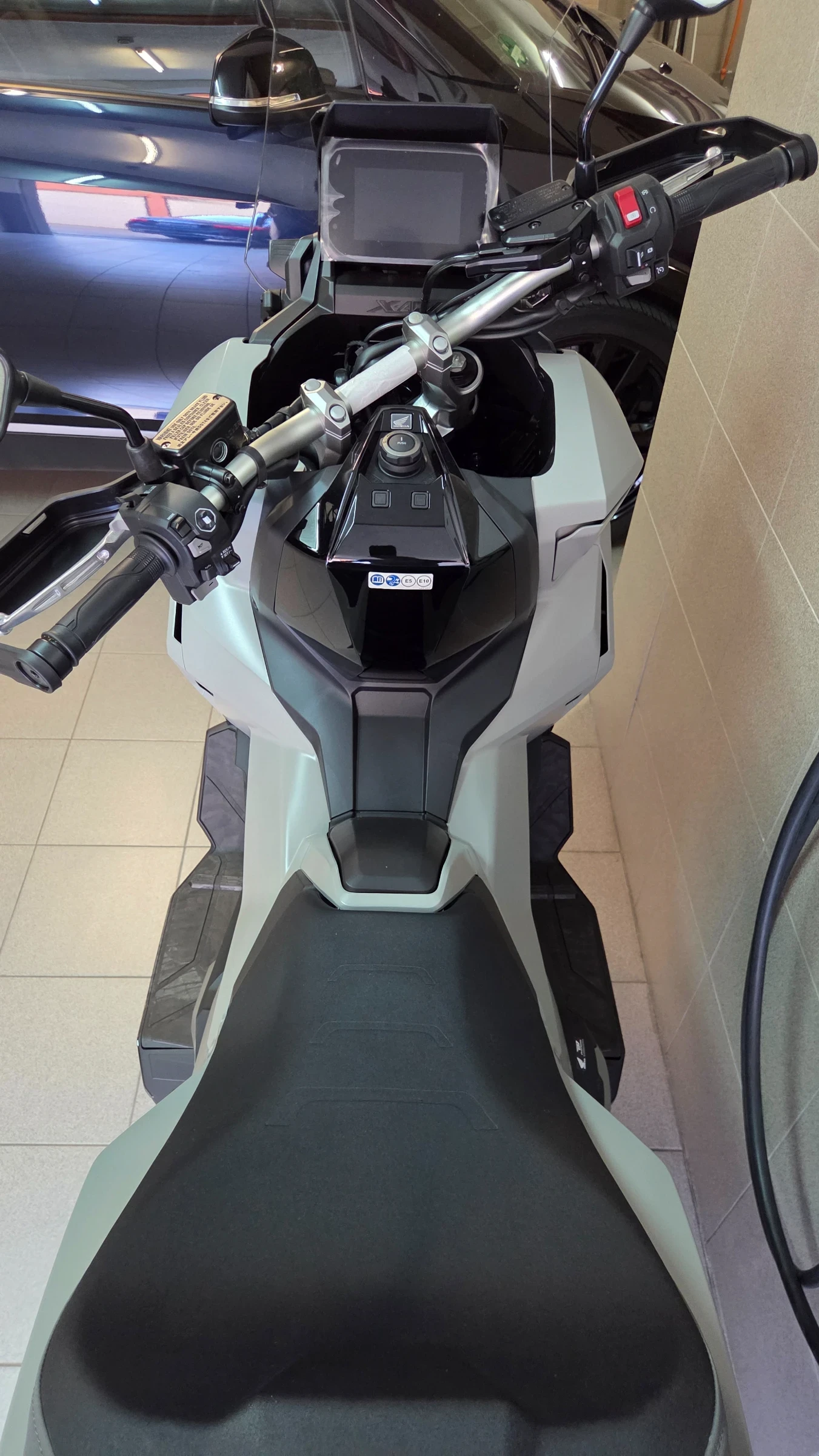 Honda X-ADV 750, снимка 3 - Мотоциклети и мототехника - 55472295