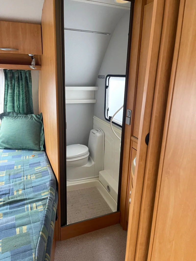 Каравана Knaus Eifeland, снимка 6 - Каравани и кемпери - 52561777