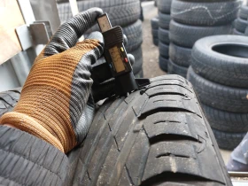 Гуми Летни 205/55R17, снимка 2