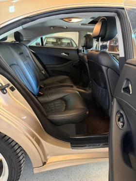 Mercedes-Benz CLS 350 * Всички екстри* Сервизна История* На Пружини, снимка 12