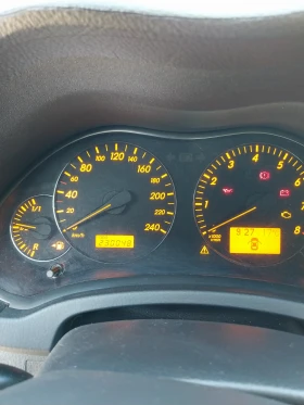Toyota Avensis | Mobile.bg    7