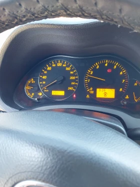 Toyota Avensis | Mobile.bg    13
