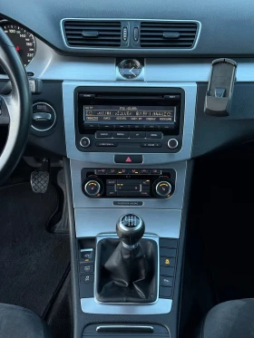 VW Passat 2.0TDi 170кс * КСЕНОН* * Климатроник*  - 13900 лв. / 7106.96 € - 15006171 15