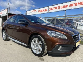 Volvo V40 Cross Country 2.0d-Euro6, снимка 17 - Автомобили и джипове - 53636904