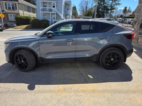 ������ Volvo C40