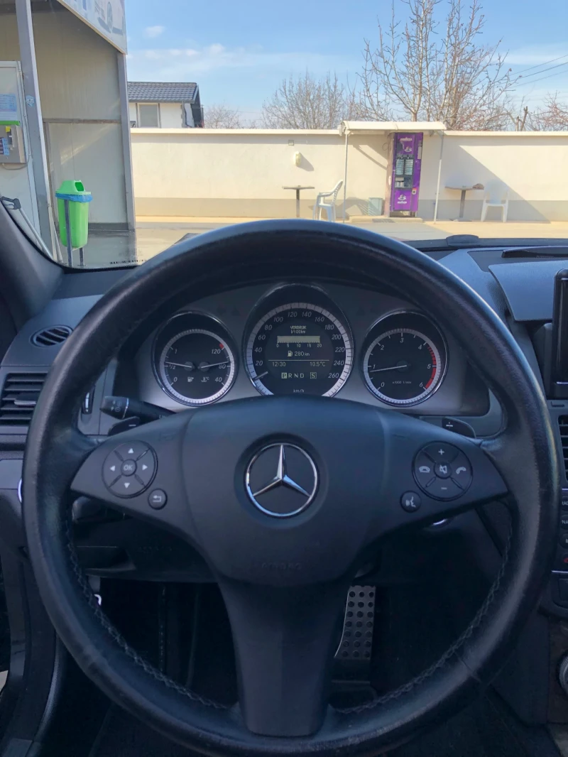 Mercedes-Benz C 220 * AMG PACK* 646* ПАНОРАМА* DESIGNO* , снимка 10 - Автомобили и джипове - 49144381