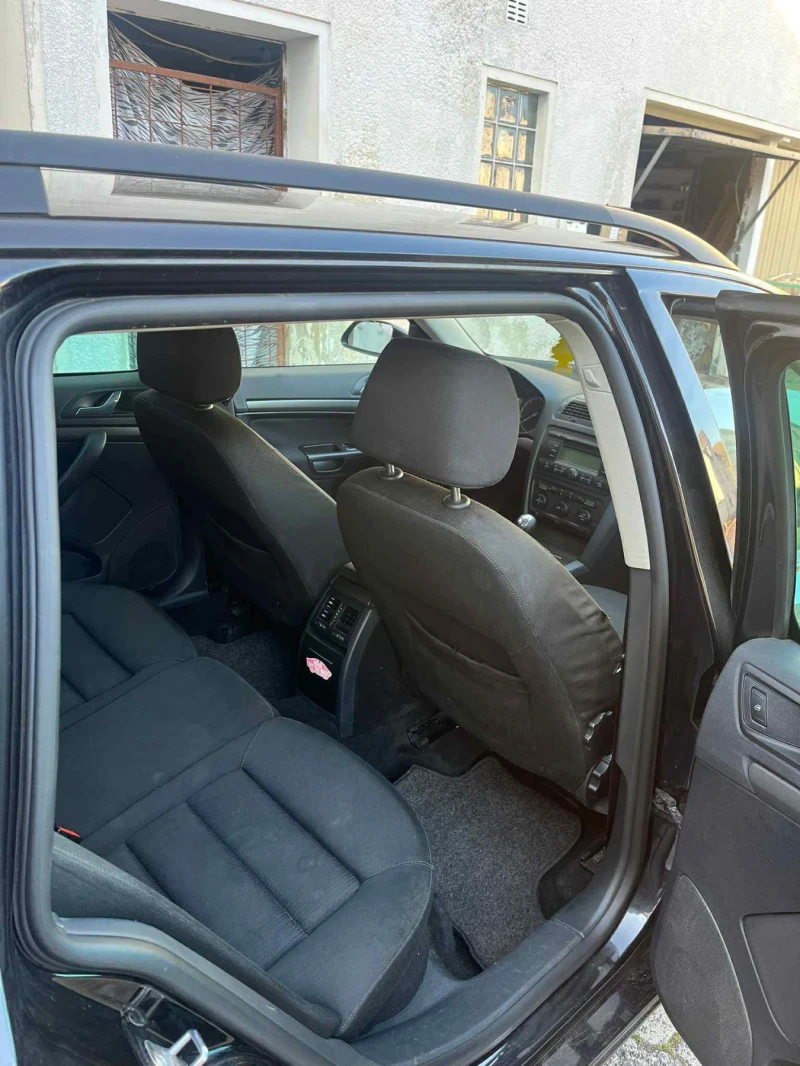 Skoda Octavia, снимка 10 - Автомобили и джипове - 52057683