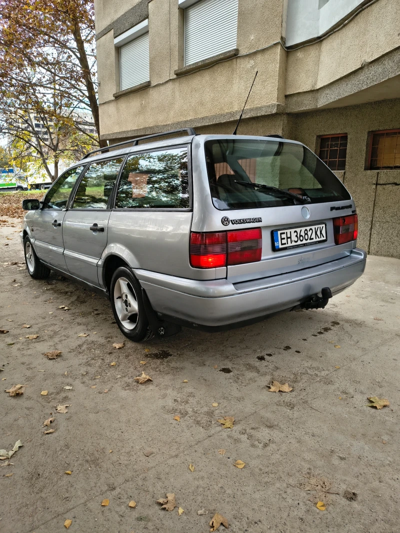 VW Passat, снимка 3 - Автомобили и джипове - 52290644