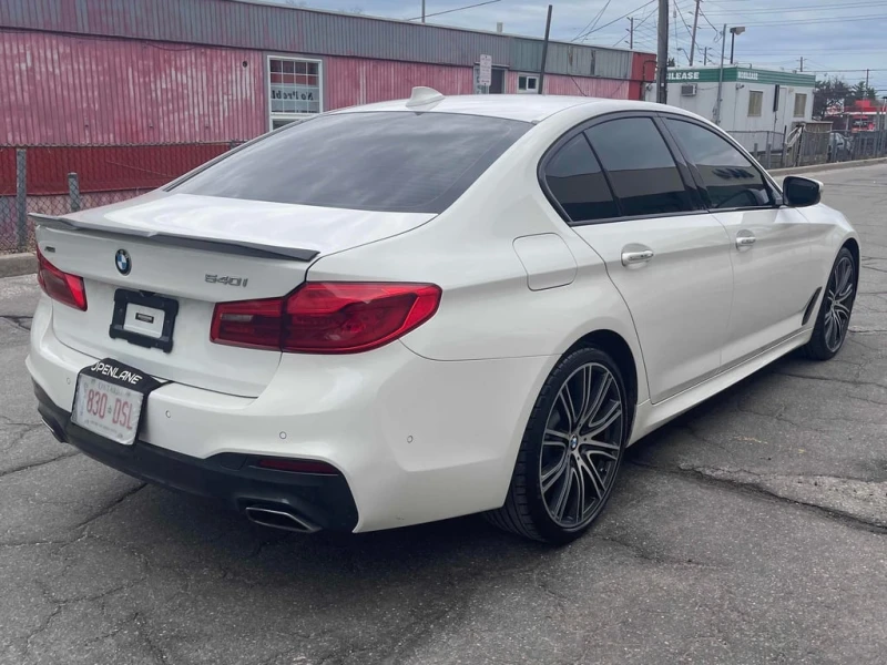 BMW 540 540i xDrive  CARFAX, снимка 14 - Автомобили и джипове - 52554091