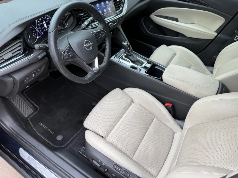 Opel Insignia 2.0CDTI* Автомат* Подгрев* Обдухване* Масаж* FULL*, снимка 5 - Автомобили и джипове - 53221621