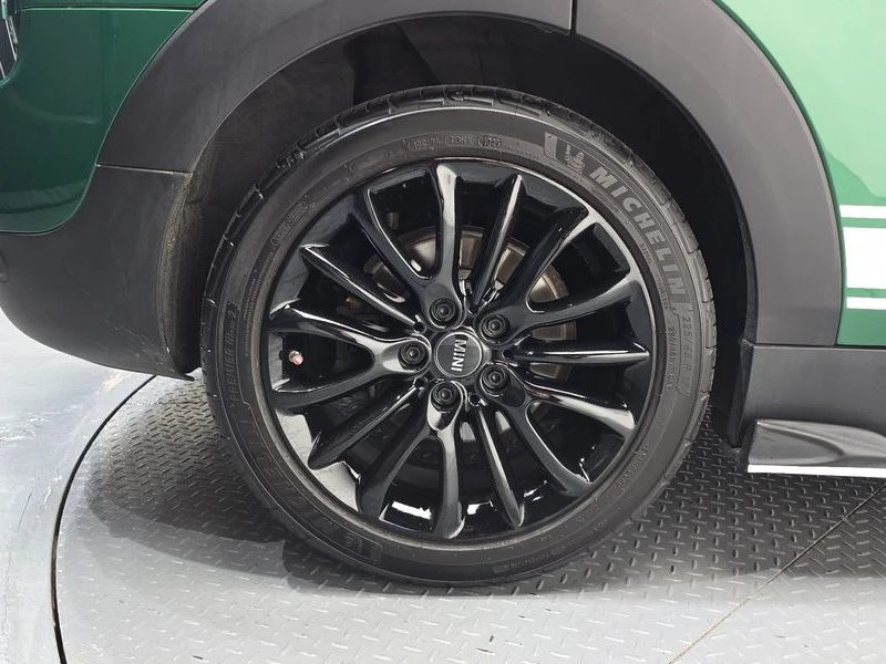 Mini Clubman КРАЙНА ЦЕНА: 14714 EUR, снимка 3 - Автомобили и джипове - 55982322