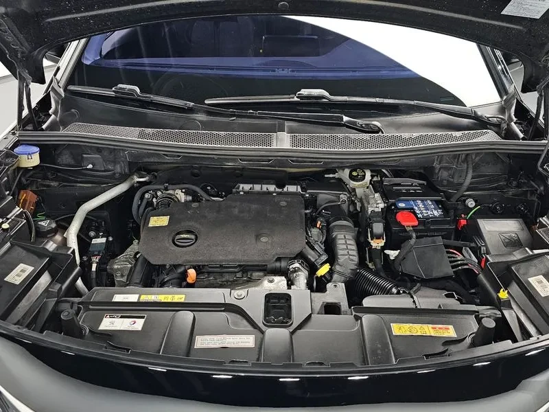 Peugeot 3008 1.5 BlueHDI GT - САМО 30% АВАНС, снимка 5 - Автомобили и джипове - 55987589