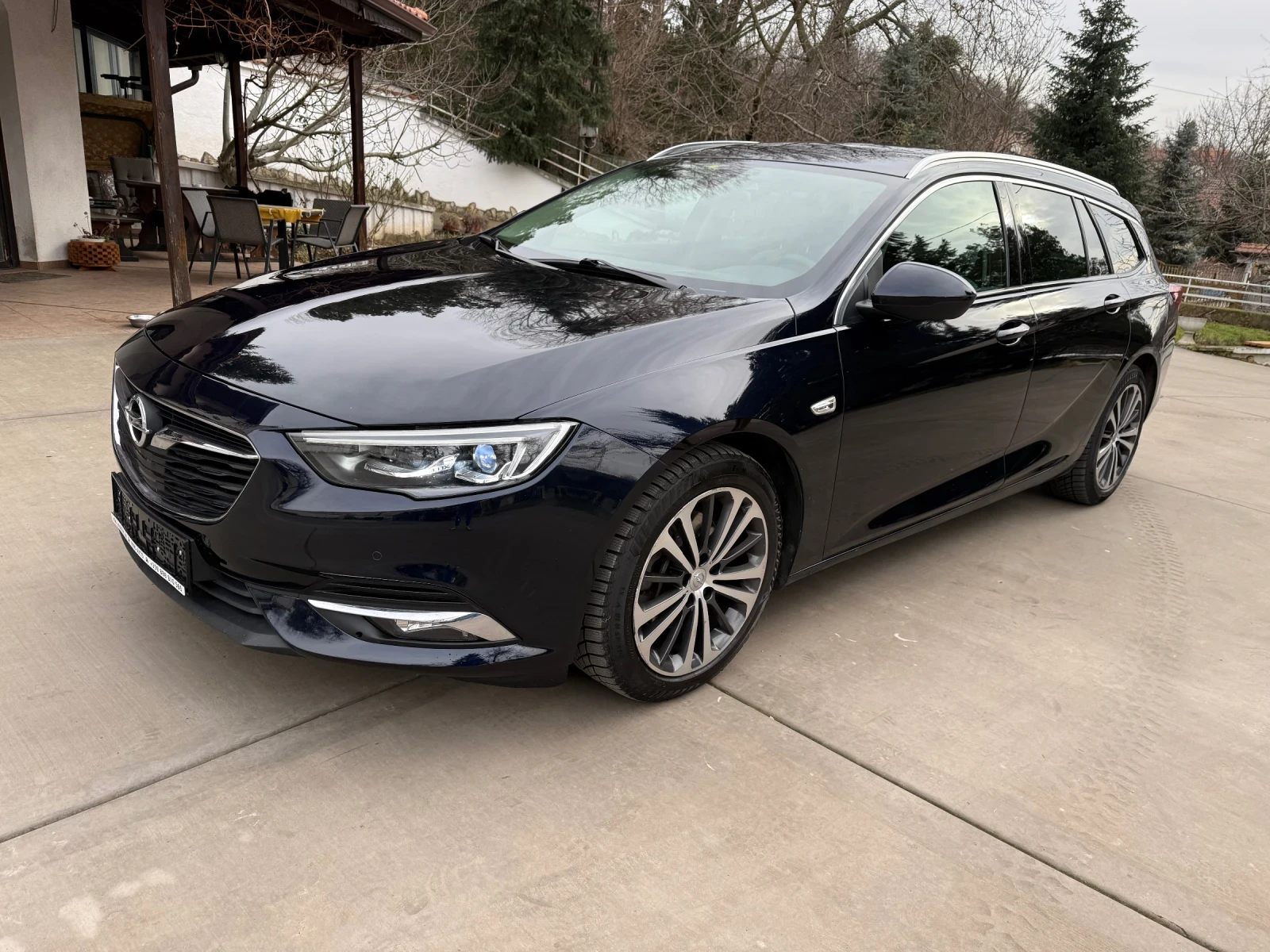 Opel Insignia 2.0CDTI* Автомат* Подгрев* Обдухване* Масаж* FULL*, снимка 1