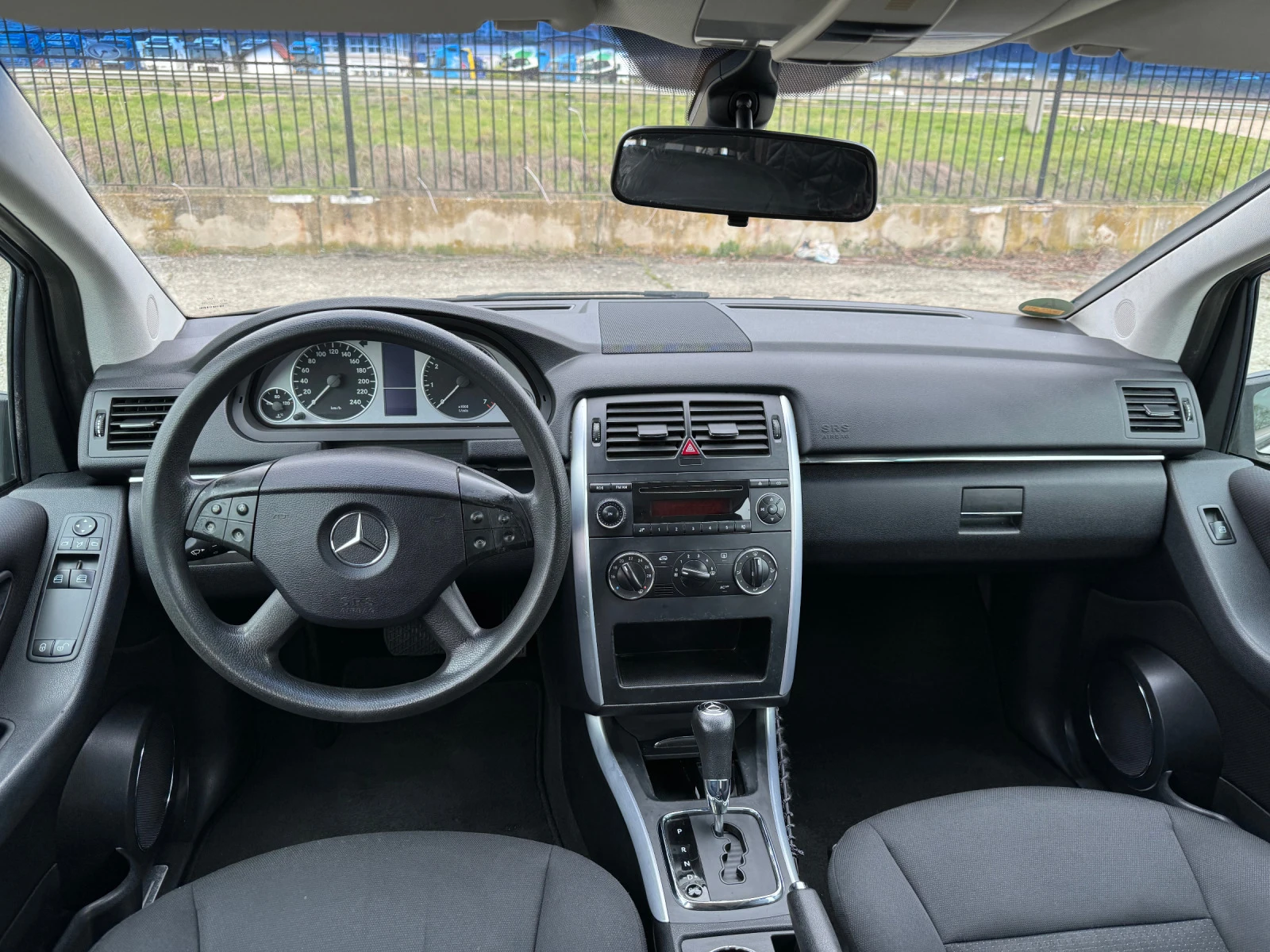 Mercedes-Benz B 200 Автоматик - изображение 9