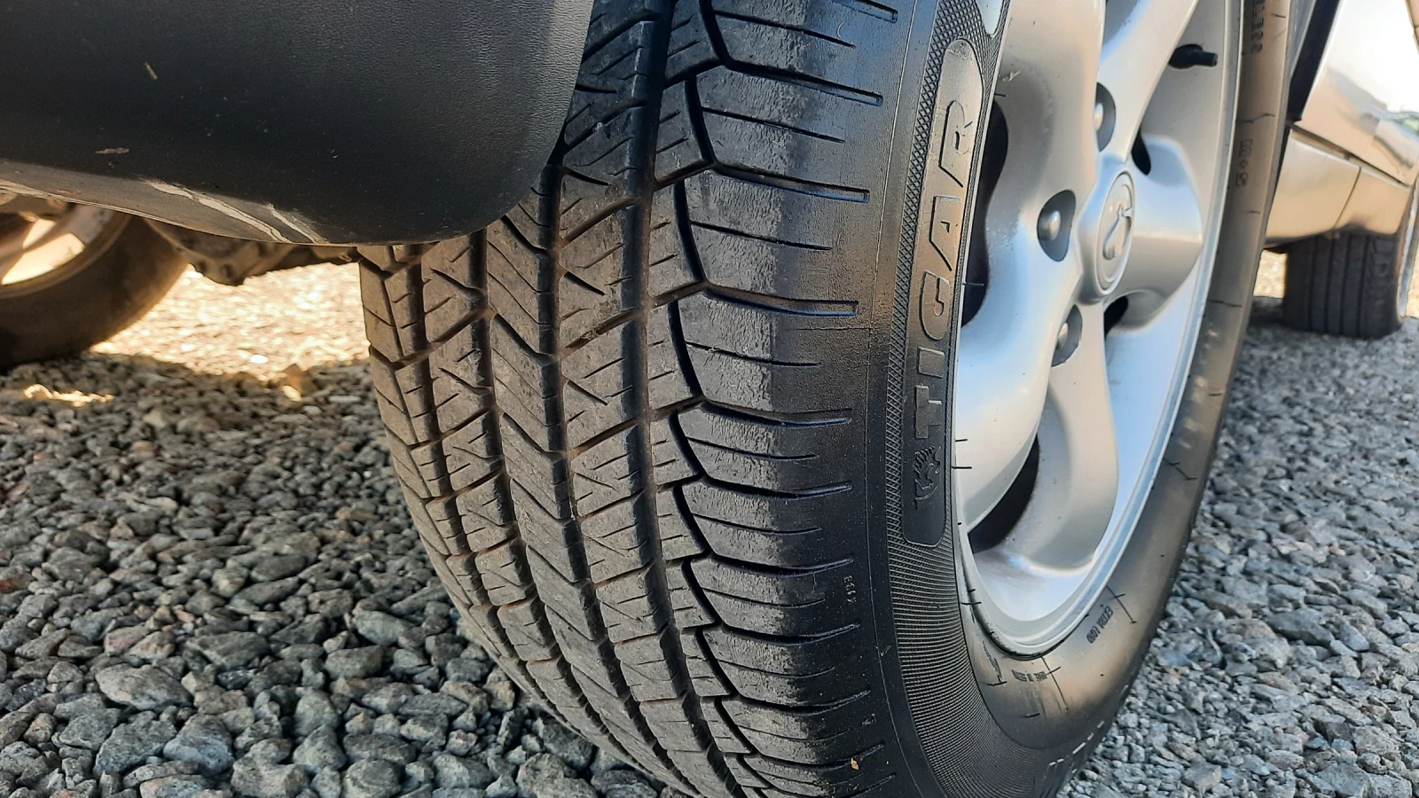 SsangYong Kyron 2.0 XDi -140 * 44 *  *  *  | Mobile.bg   14