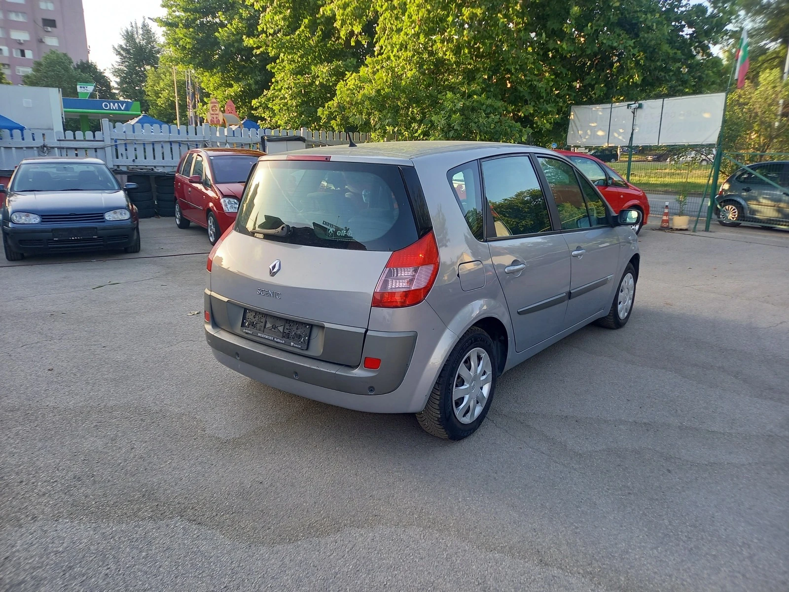 Renault Scenic 1.6 BARTER 105 - изображение 5