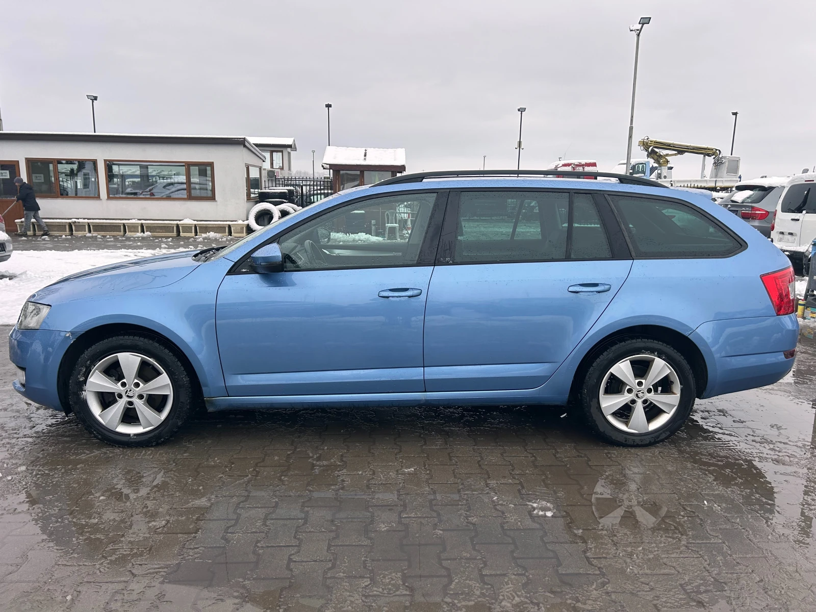 Skoda Octavia 2.0TDI NAVI/KOJA EURO 5 - изображение 9