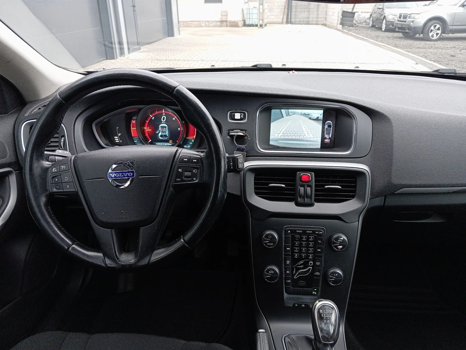 Volvo V40   | Mobile.bg   11